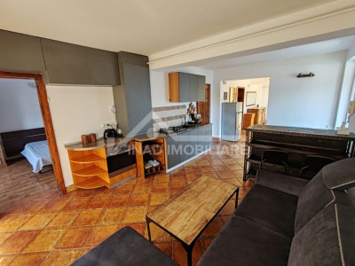Apartament cu 3 camere zona Centrala, langa Parcul Mare si USAMV