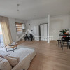 Apartamen cu 3 camere, 2 balcoane, 2 bai, 1 garaj, Str. Sesul De Sus