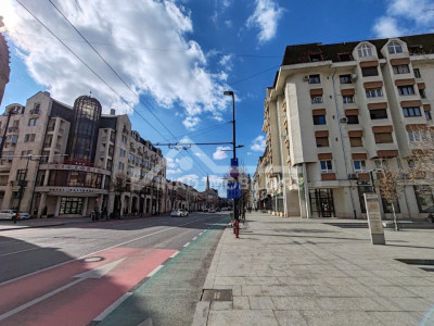 Apartament cu 2 camere decomandate situat in zona Centrala 
