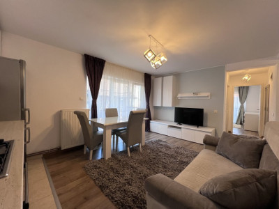 Apartament cu 3 camere, 2 balcoane, parcare, Str. Mircea Eliade