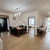 Apartament cu 3 camere, 2 dormitoare, 2 balcoane, parcare,Str.Florilor thumb 2