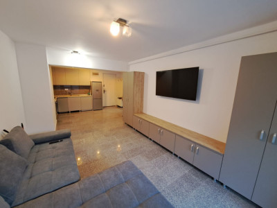 Apartament 2 camere, balcon 15mp, mobilat modern, Ansamblu Wings