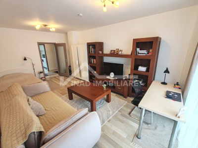 Apartament cu 3 camere, 2, bai, balcon si terasa, Str. Constanta