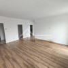 Apartament 3 camere, 2 bai, terasa 20mp, parcare, zona Strazii Decebal thumb 3