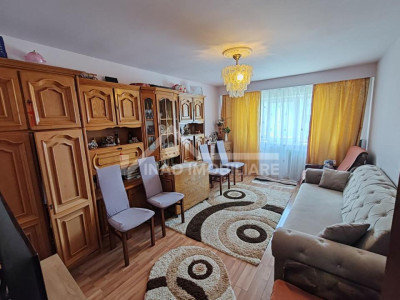 Apartament cu 2 camere decomandate Intre Lacuri zona strazii Dunarii